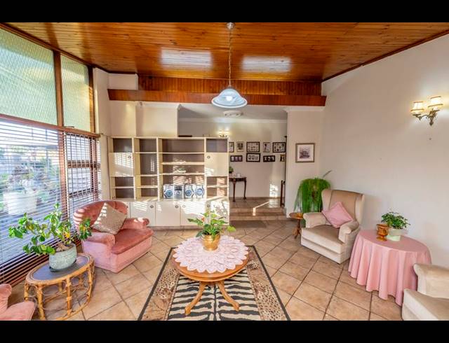 3 BEDROOM HOUSE FOR SALE IN CLAMHALL